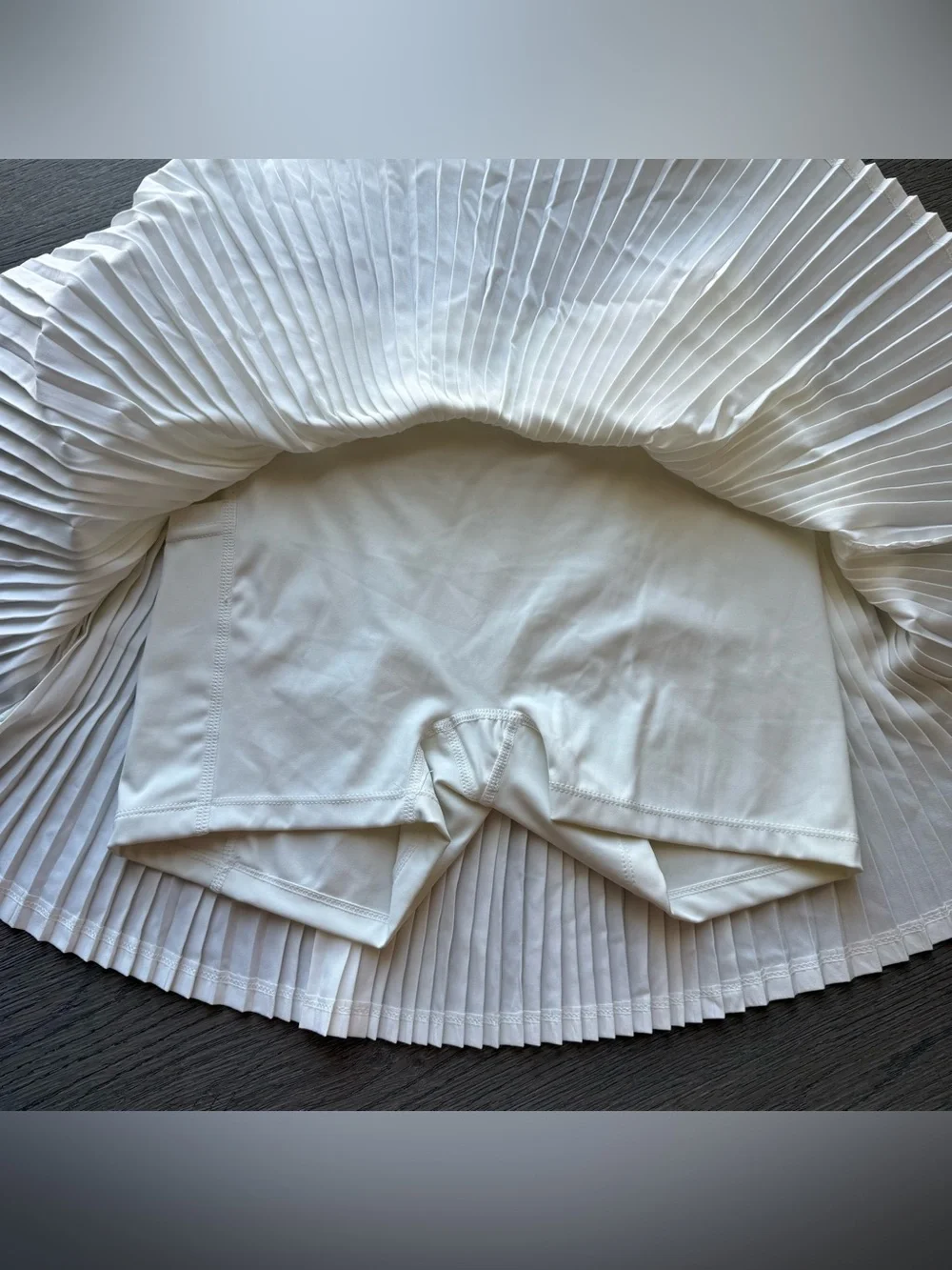 ALO Yoga White Pleated Skater Skirt